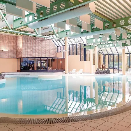 Bohon/durbuy With Outdoor Swimming Pool 222 Барво
