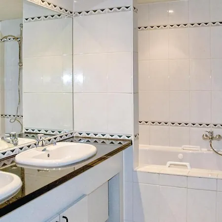 Bohon/durbuy With Outdoor Swimming Pool 222 Апартаменты *